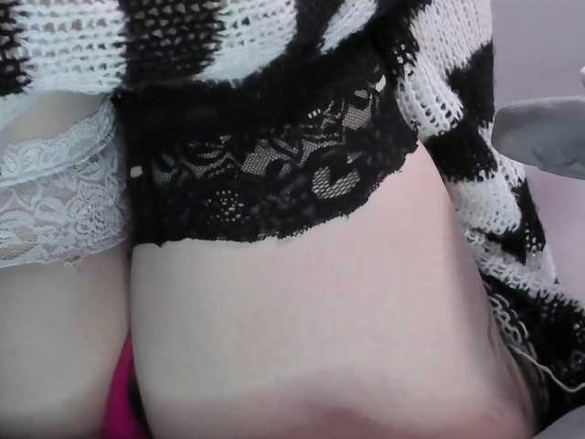 yorogumo live cam on BongaCams