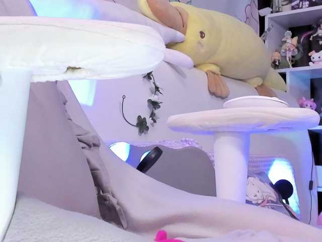 yorogumo live cam on BongaCams