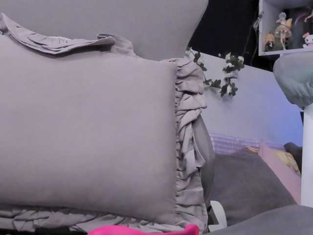 yorogumo live cam on BongaCams