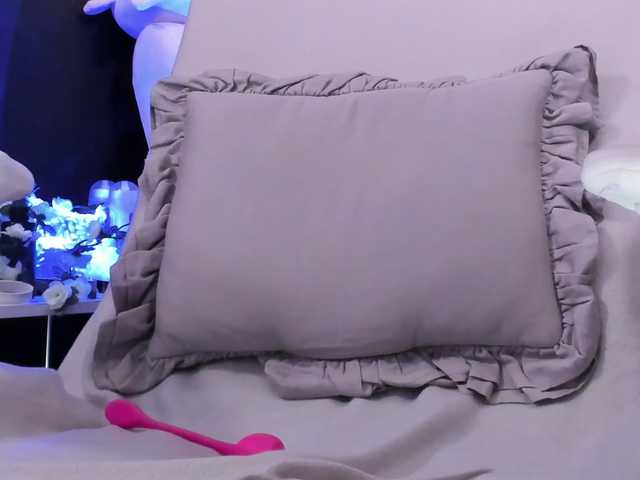 yorogumo live cam on UnifiedCams