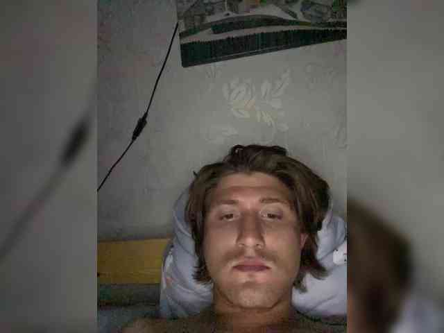 Kroskaenot Sex Cam Show