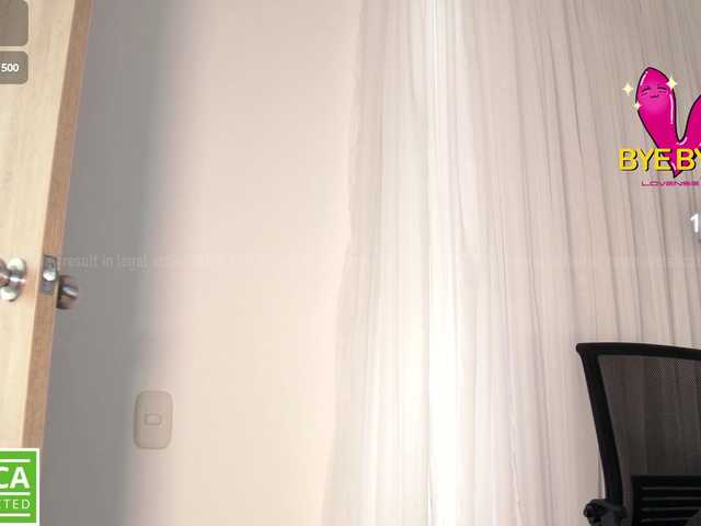 aidaadams live cam on BongaCams