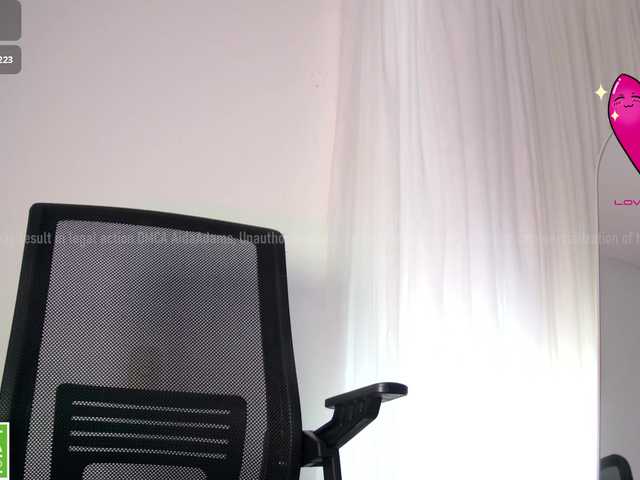 aidaadams live cam on BongaCams