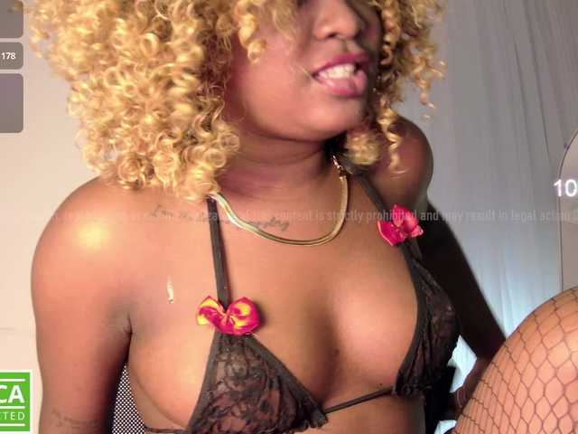 aidaadams live cam on BongaCams