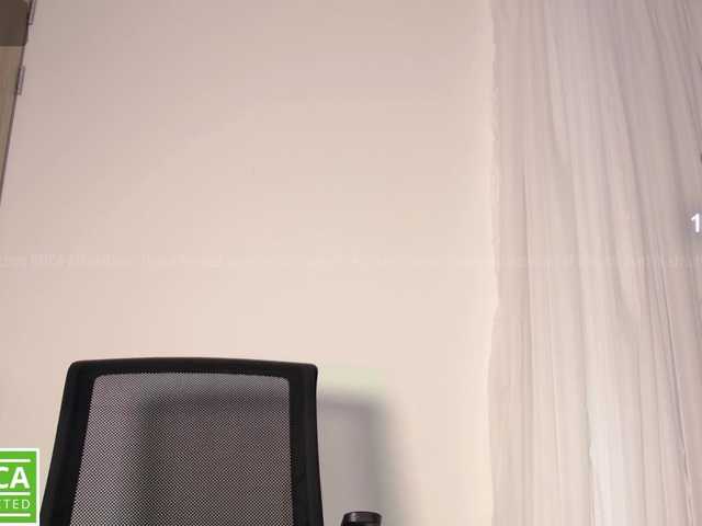 aidaadams live cam on BongaCams