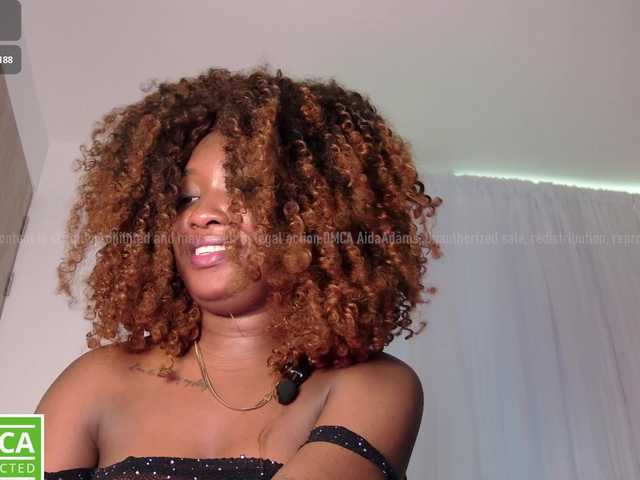 aidaadams live cam on BongaCams