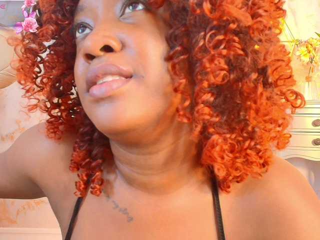 aidaadams live cam on BongaCams