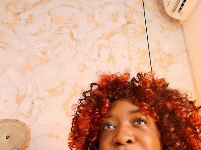 aidaadams live cam on BongaCams