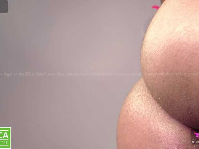 aidaadams live cam on BongaCams