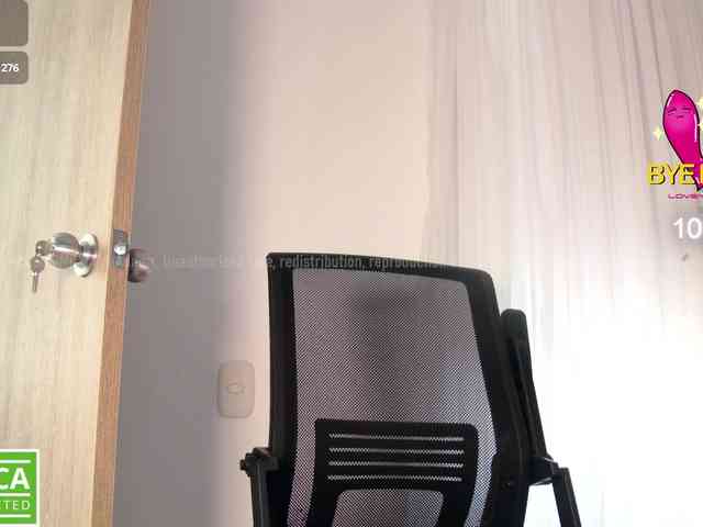 aidaadams's live room