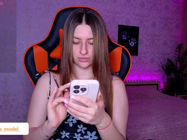 NikaMusic live cam on BongaCams