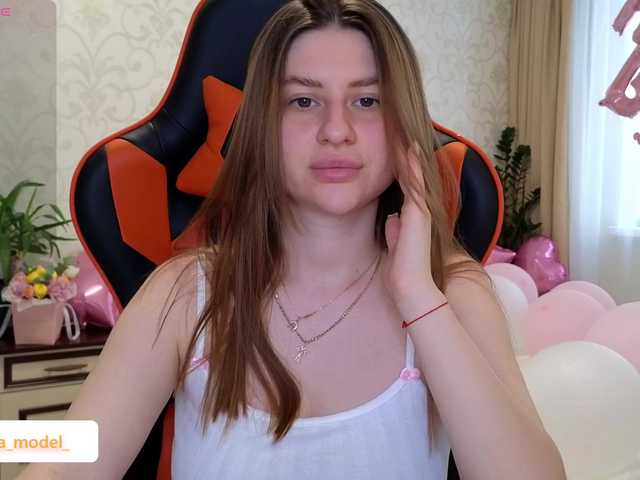 NikaMusic live cam on BongaCams