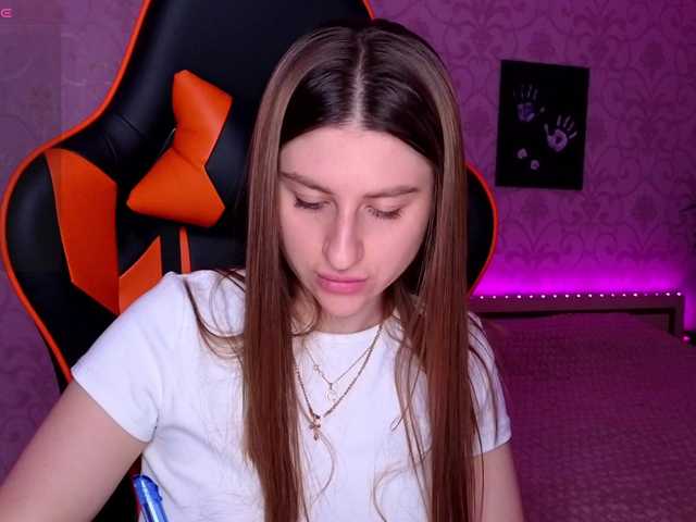 NikaMusic live cam on BongaCams