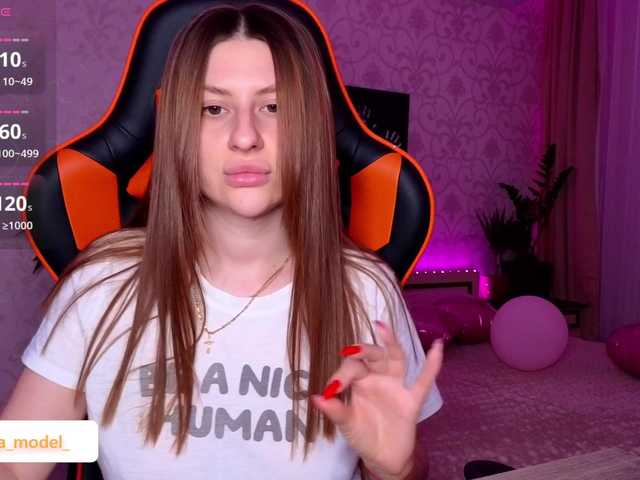 NikaMusic live cam on BongaCams