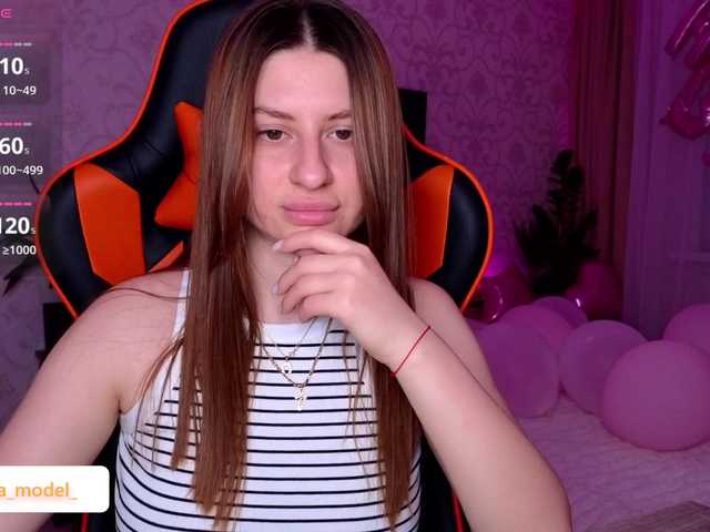 NikaMusic live cam on BongaCams