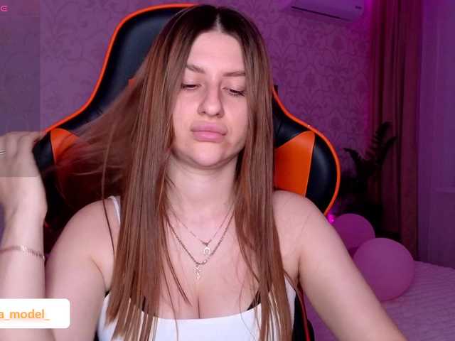 NikaMusic live cam on BongaCams