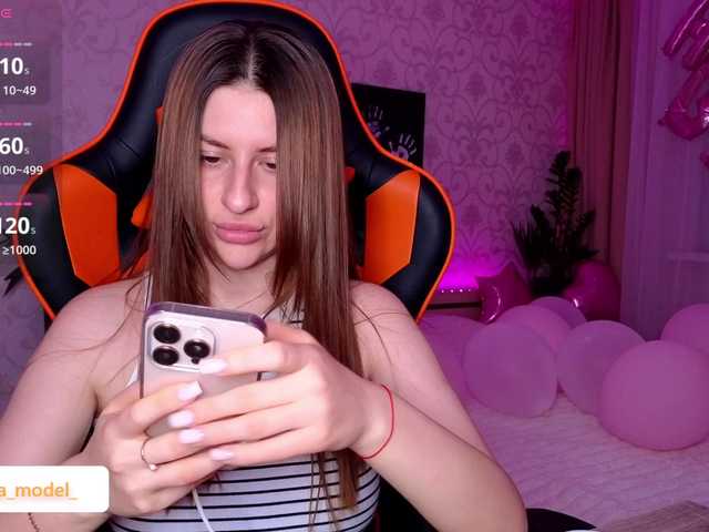 NikaMusic live webcam show