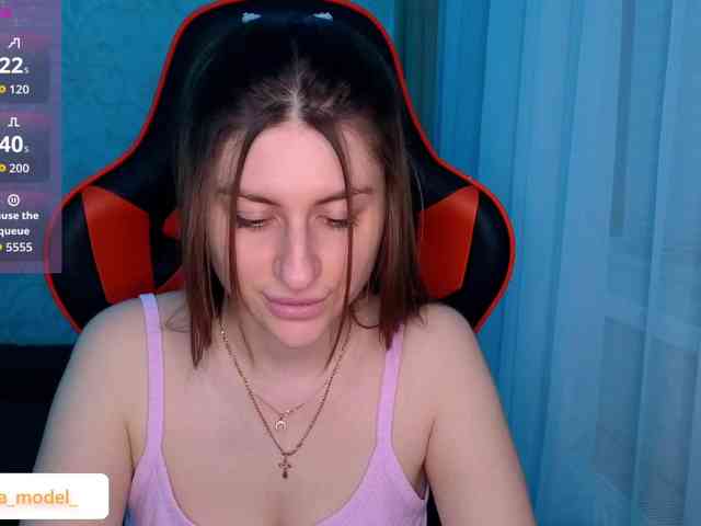 NikaMusic webcam