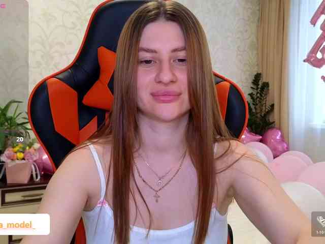 NikaMusic webcam