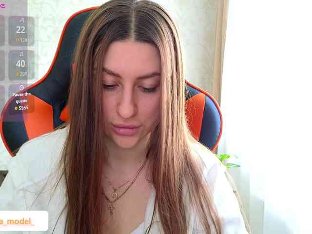 NikaMusic webcam