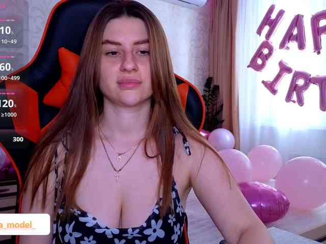 NikaMusic webcam