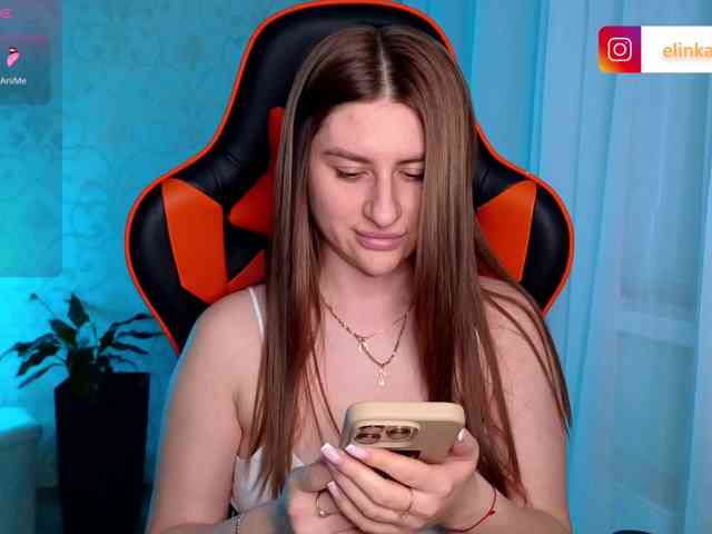 NikaMusic webcam
