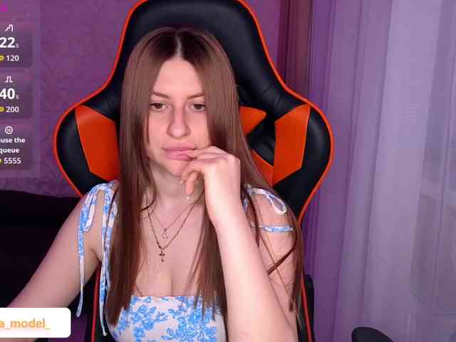 NikaMusic webcam
