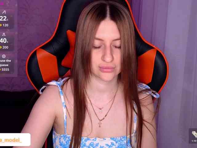 NikaMusic webcam