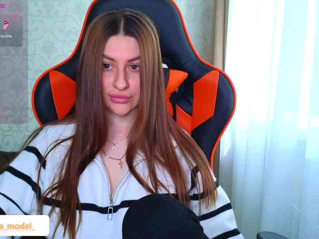 NikaMusic webcam