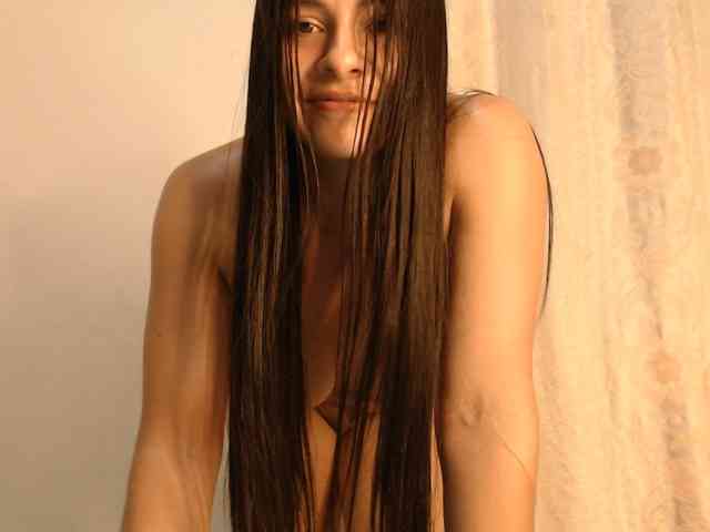 lolapaz webcam