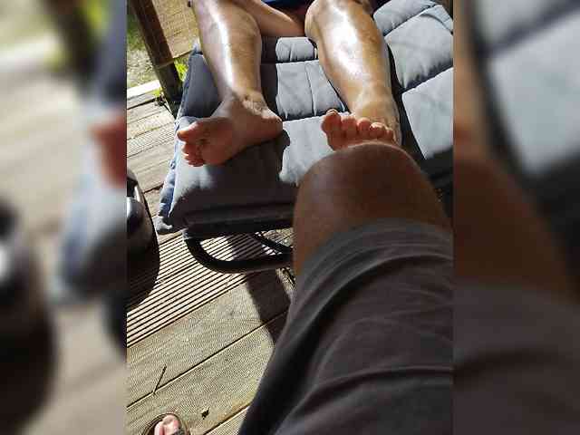 Sunshine-Couple webcam