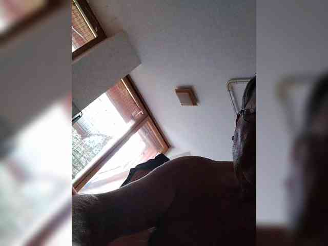 Sunshine-Couple webcam