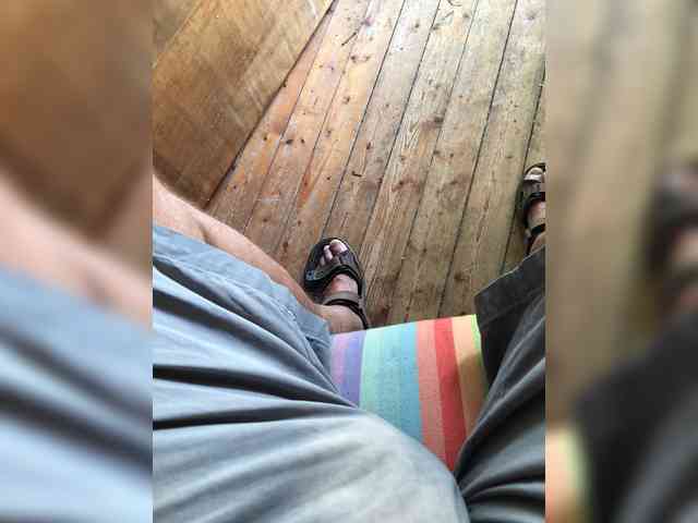 Sunshine-Couple webcam