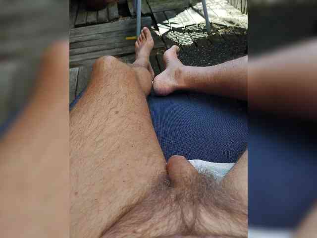 Sunshine-Couple webcam