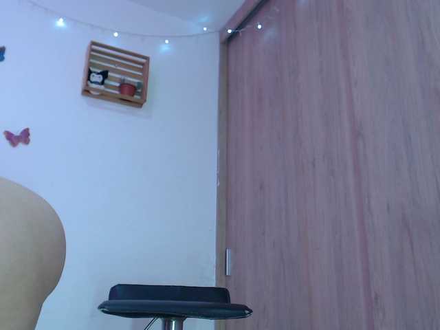Abigail-jhons live webcam show