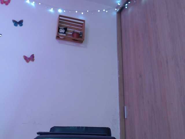 Abigail-jhons live webcam show