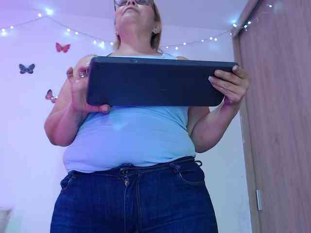 Abigail-jhons webcam