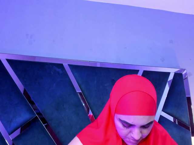 Nahid-Jaziri live cam on BongaCams