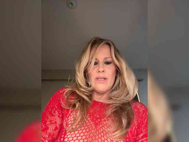 MarlowMae webcam
