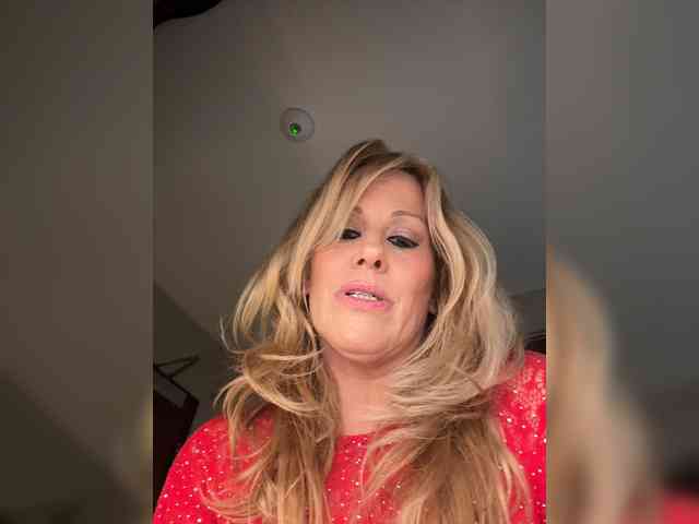MarlowMae webcam