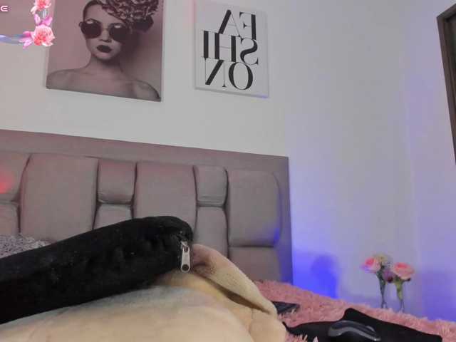 MiliMattel live cam on BongaCams