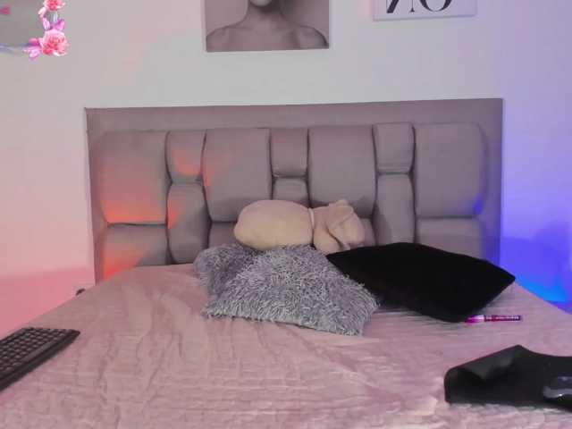 MiliMattel live cam on BongaCams