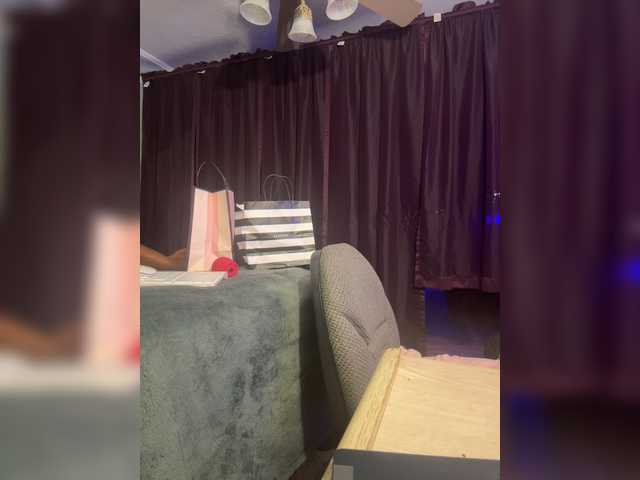 LacyPink live webcam show