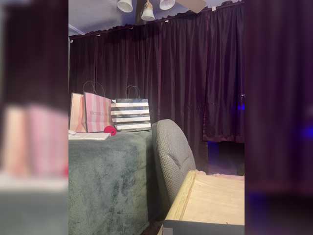 LacyPink live webcam show