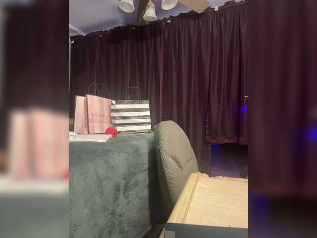 LacyPink live webcam show