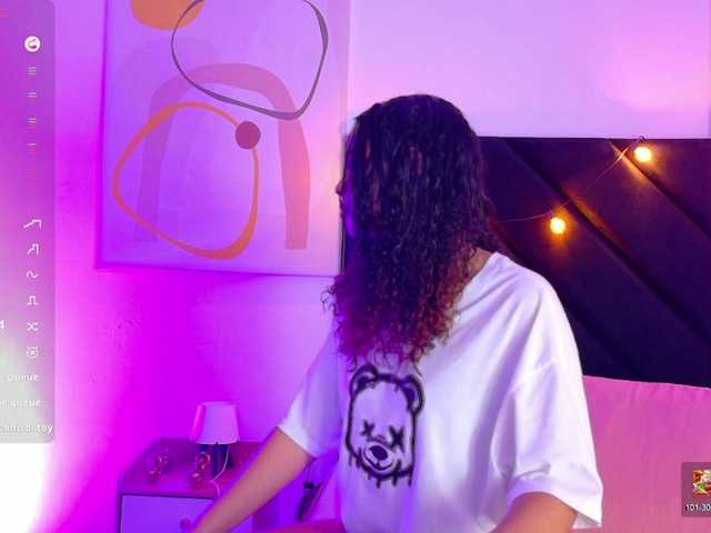 Hornysweetebony live cam on BongaCams