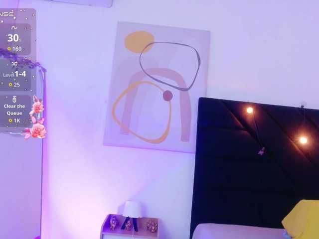 Hornysweetebony live cam on BongaCams
