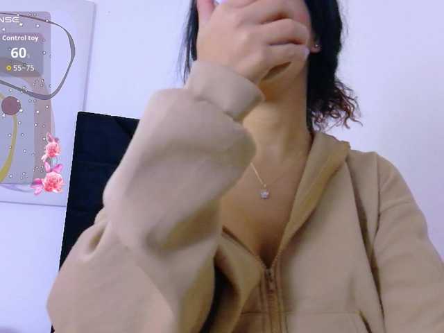 Hornysweetebony