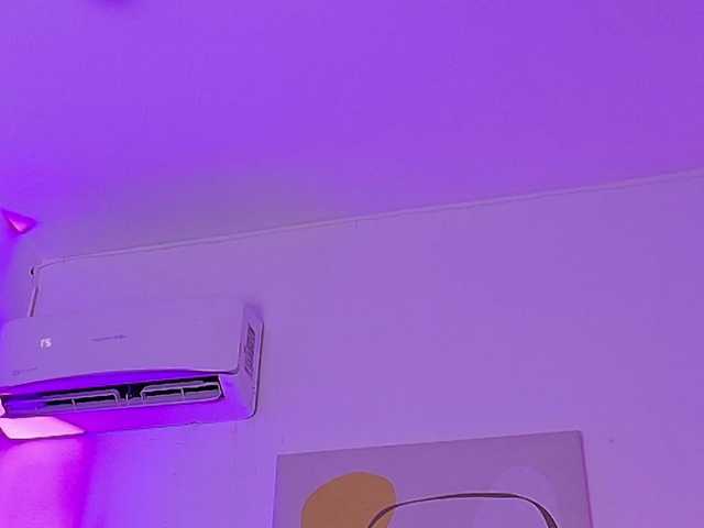 Hornysweetebony
