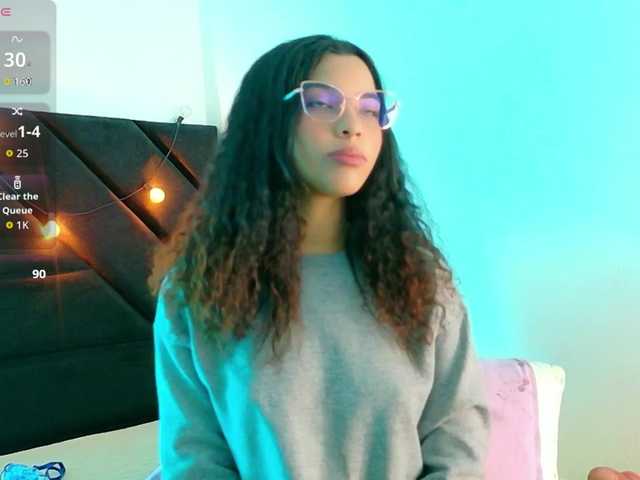 Hornysweetebony